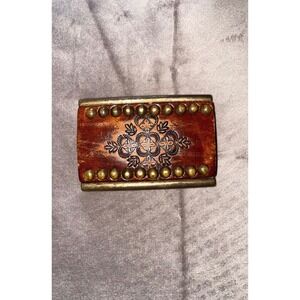 Vintage buckle